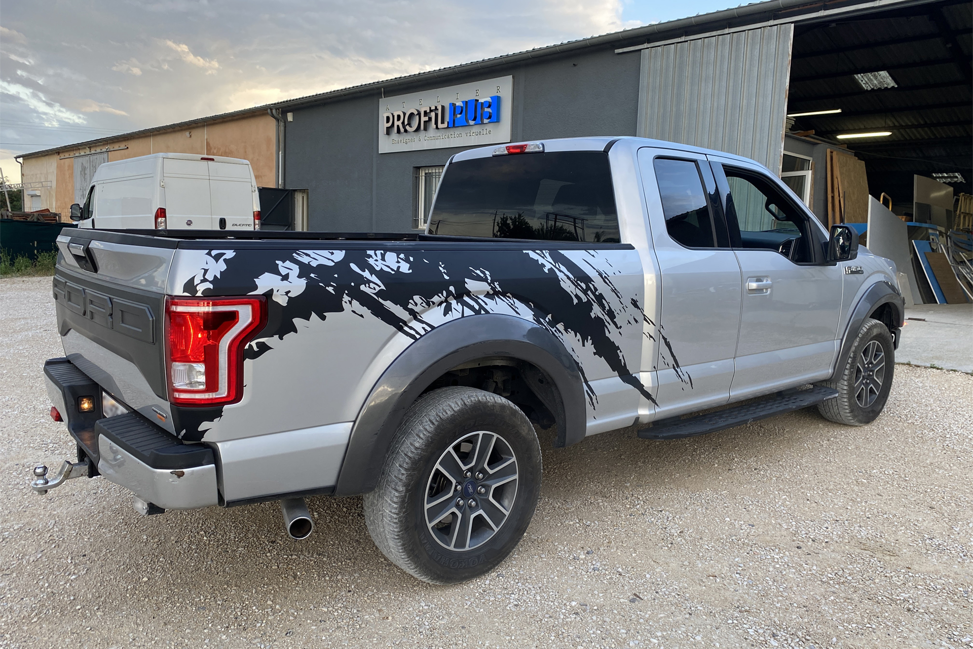 Covering Adhesif Ford Raptor 3